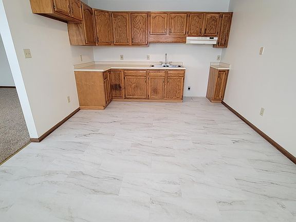 5th image of 492 60th St #494