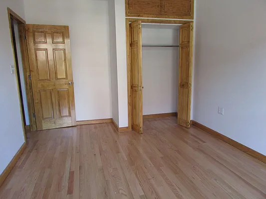 Rented by Compass | media 18