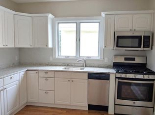 171 College Ave #2B, Somerville, MA 02144