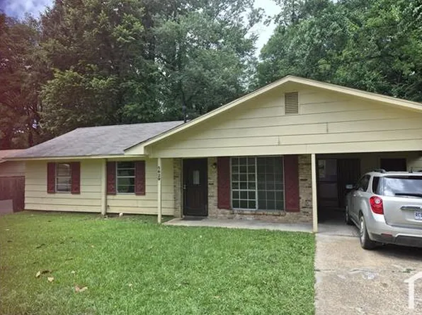 5629 Queen Mary Ln, Jackson, MS 39209