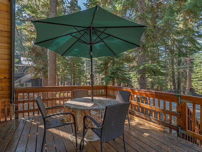 5658 Rhodesia Rd — Photo 18