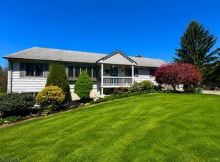 600 County Road 565, Augusta, NJ 07822