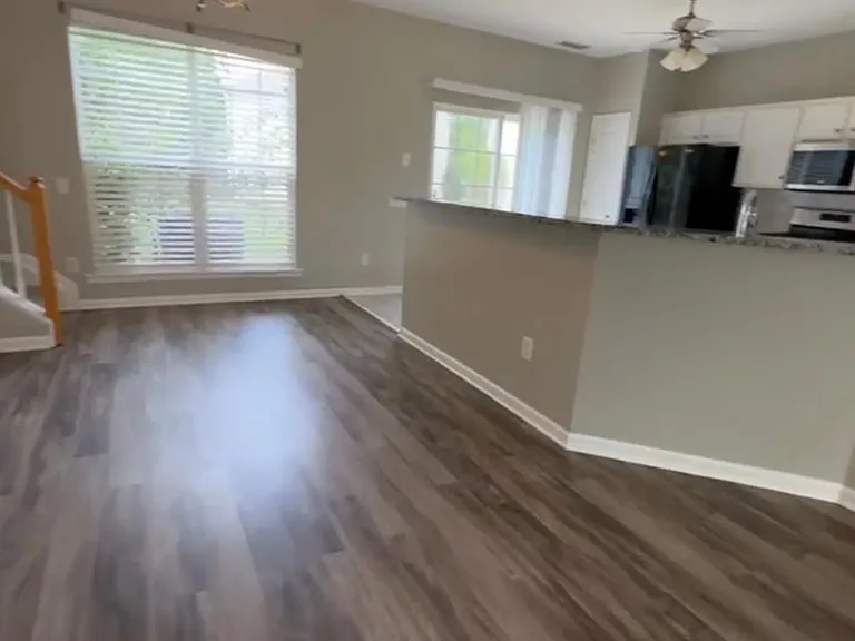 3307 Mannington Dr — Photo 10
