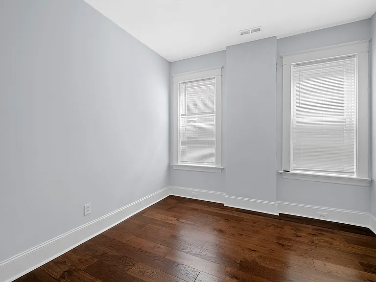 4247 Chouteau Ave — Photo 22