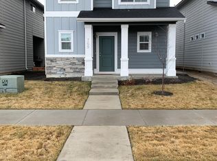 769 E Springloyd St, Meridian, ID 83642