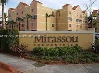 6155 NW 186th St APT 212, Hialeah, FL 33015