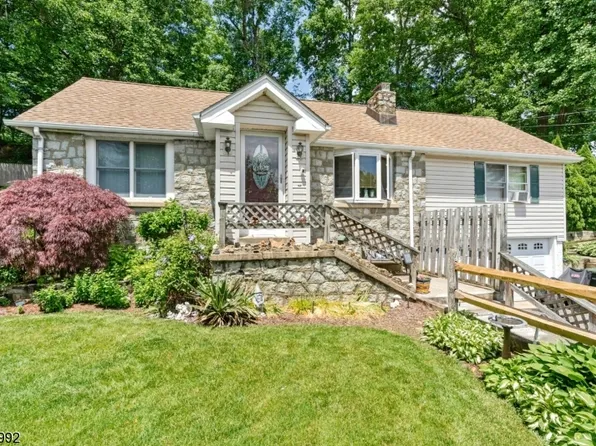 5 S HILLSIDE DRIVE, Mount Olive Twp., NJ 07828