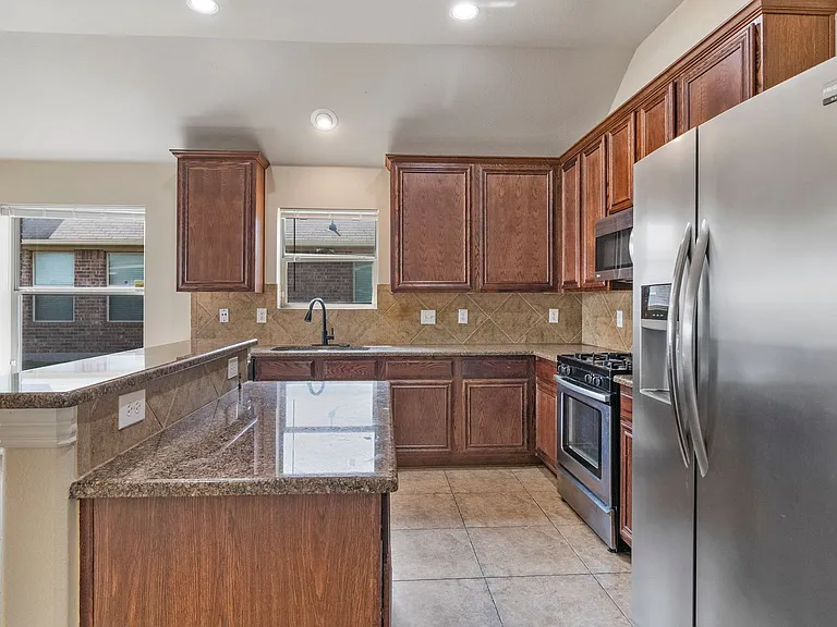 8204 Tierra Del Sol Rd — Photo 19