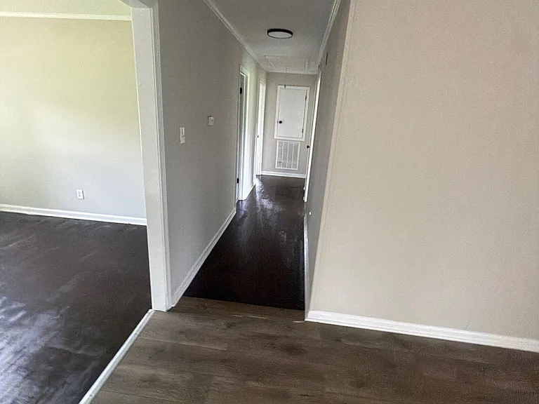 1228 Old Brighton Rd — Photo 7