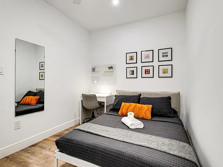 1734 SW 23rd St #3 — Photo 17