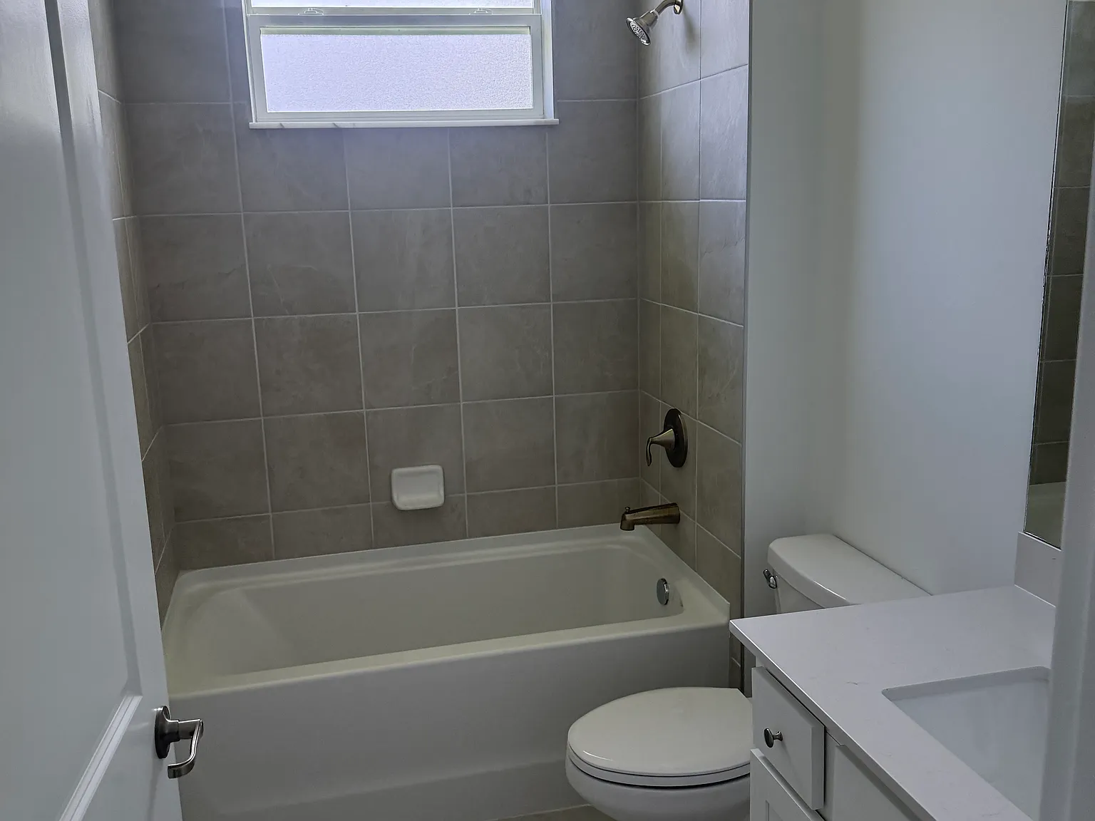 4521 NW 35th Ave — Photo 4