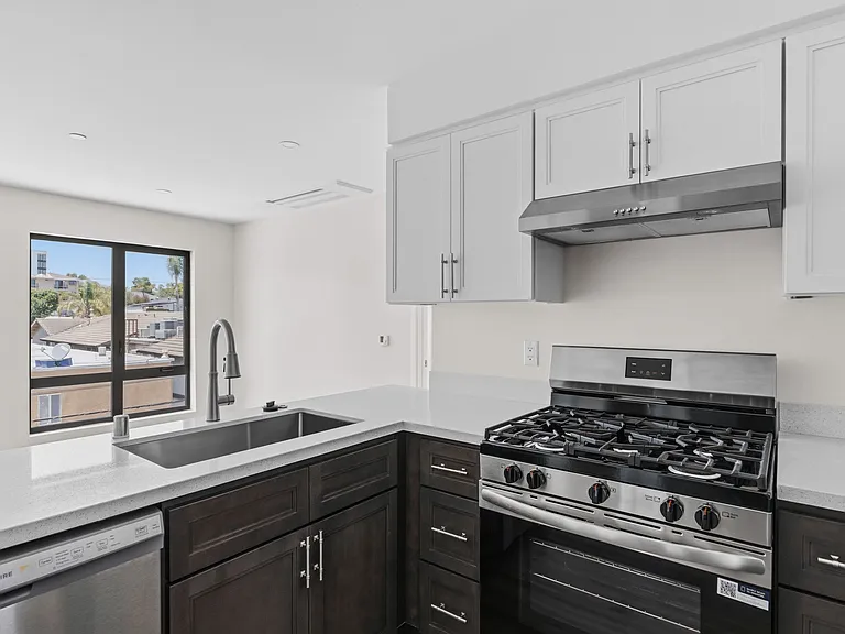 4364 Alabama St #303 — Photo 4