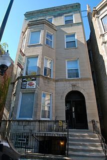 1st image of 2126 N Sheffield Ave #G