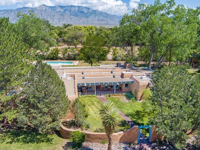 5910 Corrales Rd, Corrales, NM, 87048