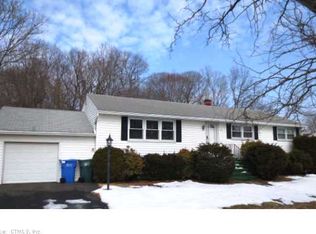 142 Hesse Rd, Hamden, CT 06517