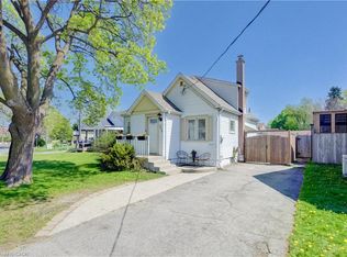290 Lancaster St W, Kitchener, ON N2H 4V6