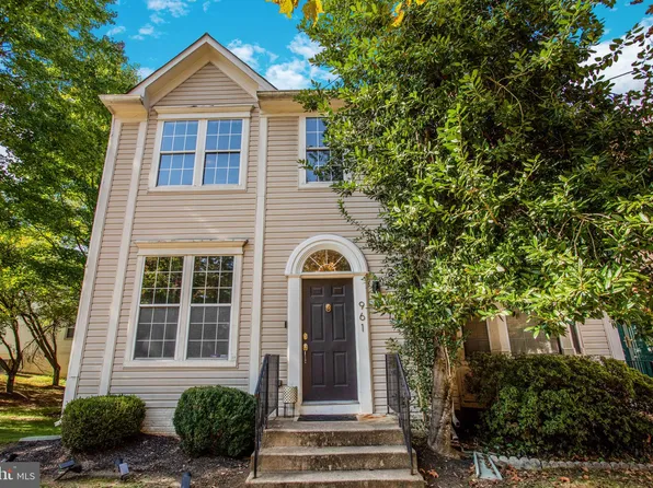 961 Westlake Dr, Bowie, MD 20721