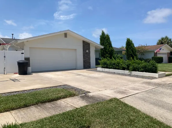 6492 31st Ave N, Saint Petersburg, FL 33710