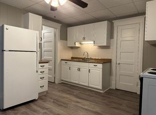 715 Grattan St #3, Chicopee, MA 01020