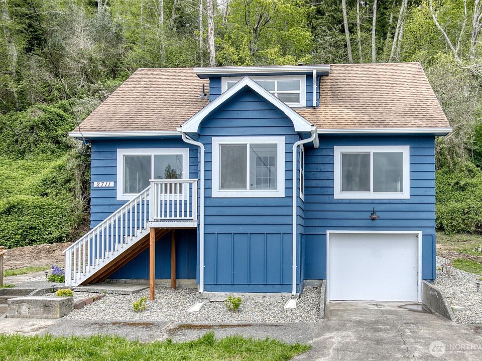 1st image of 2711 Queets Avenue
