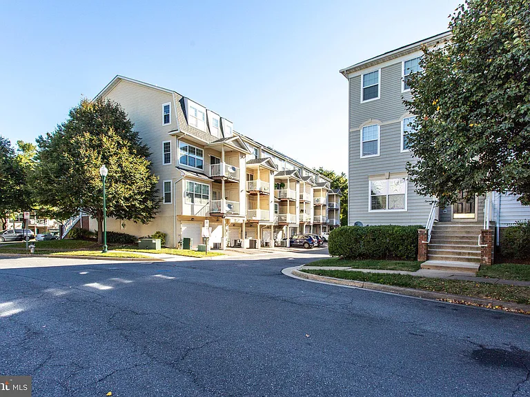 12975 Pinnacle Dr #1 — Photo 3