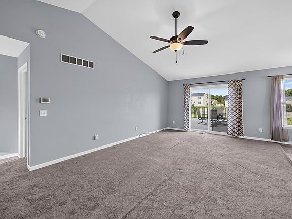 5th image of 1419 Pondview Dr