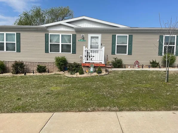 2801 S Springfield Farms Blvd, Brookline, MO 65619