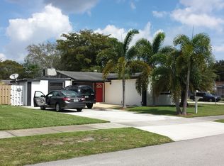 6601 Cody St, Hollywood, FL 33024