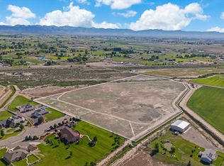 1326 L 7/10 Rd, Loma, CO 81524