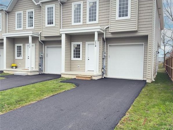 214 William St, Norfolk County, ON N4B 1M8