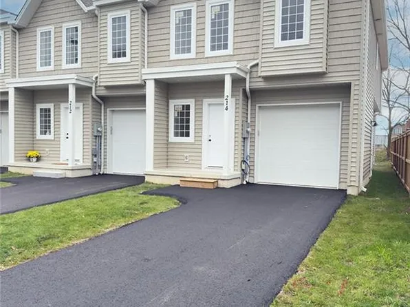 214 William St, Norfolk County, ON N4B 1M8