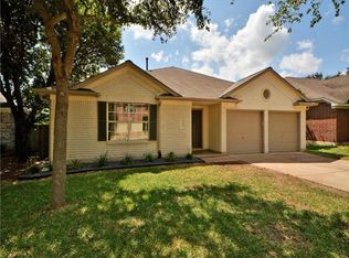 8105 Ganttcrest Dr, Austin, TX 78749