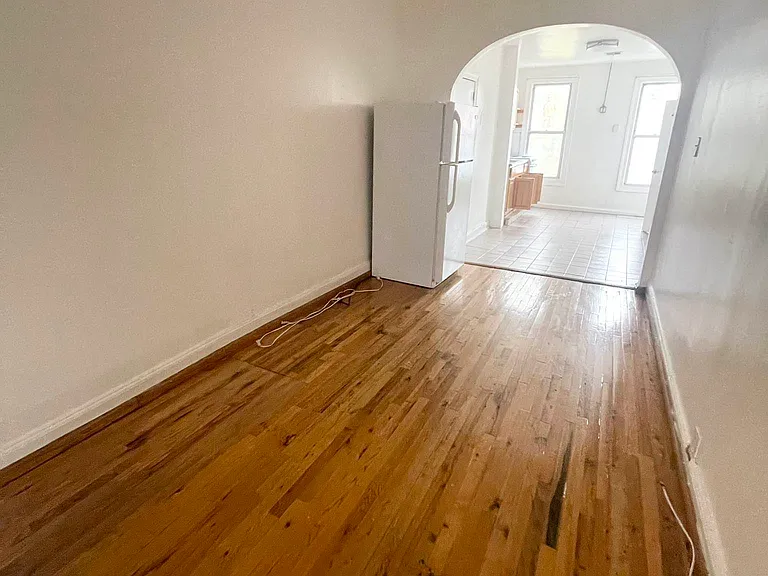 25 Beaver St #3L — Photo 7