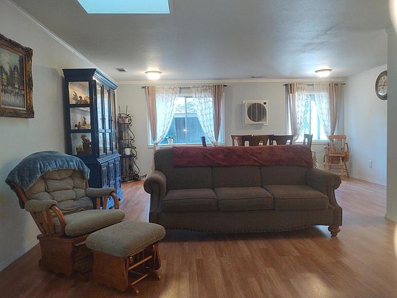 5th image of 7467 Shasta Forest Dr