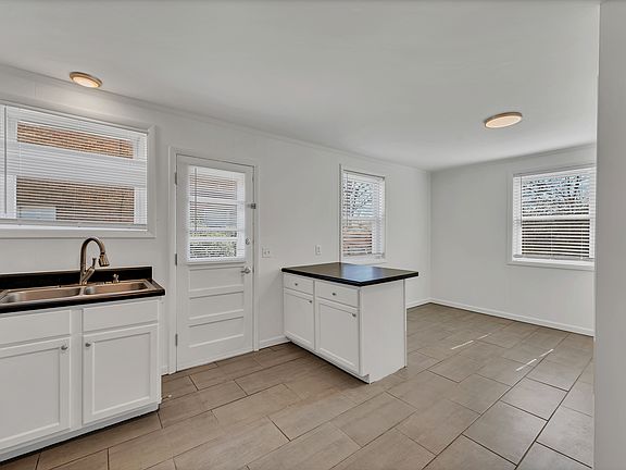 Large eat-in kitchen