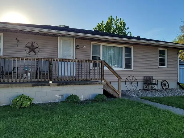 103 N 1st Cross St, Mechanicsburg, IL 62545