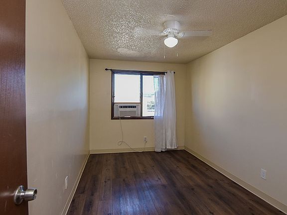 4th image of 3003 Ala Napuaa Pl APT 404