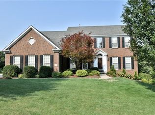 124 Scenic Ridge Dr, Venetia, PA 15367