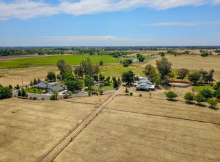 4215 N Riverbend Ave, Sanger, CA