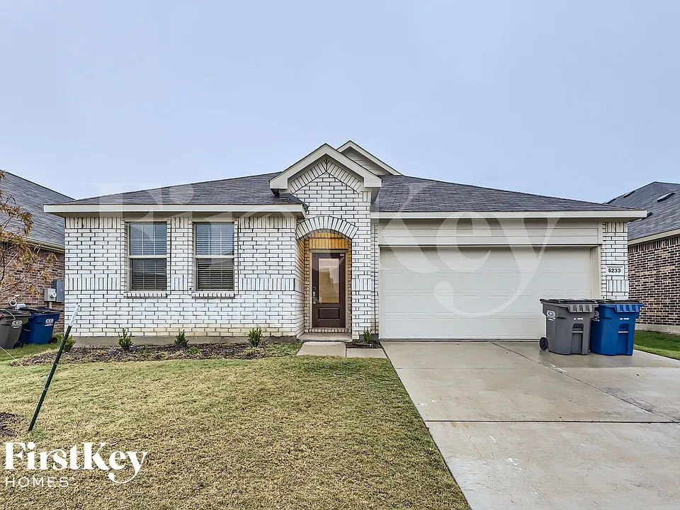5233 Rockrose Ln