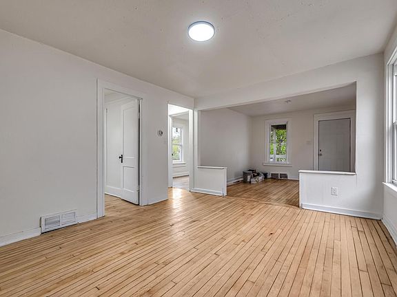 2nd image of 3173 N 41st STREET
