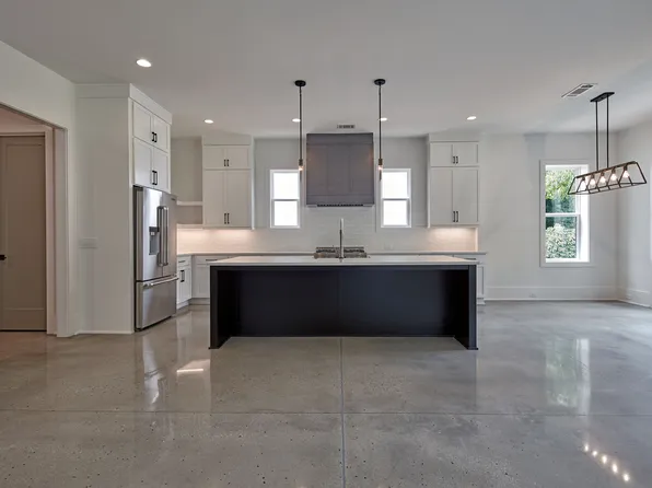 1341 Oaklawn Ave, Atlanta, GA 30319