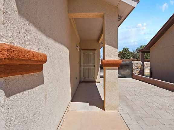 4th image of 5477 Francisco Roque Dr