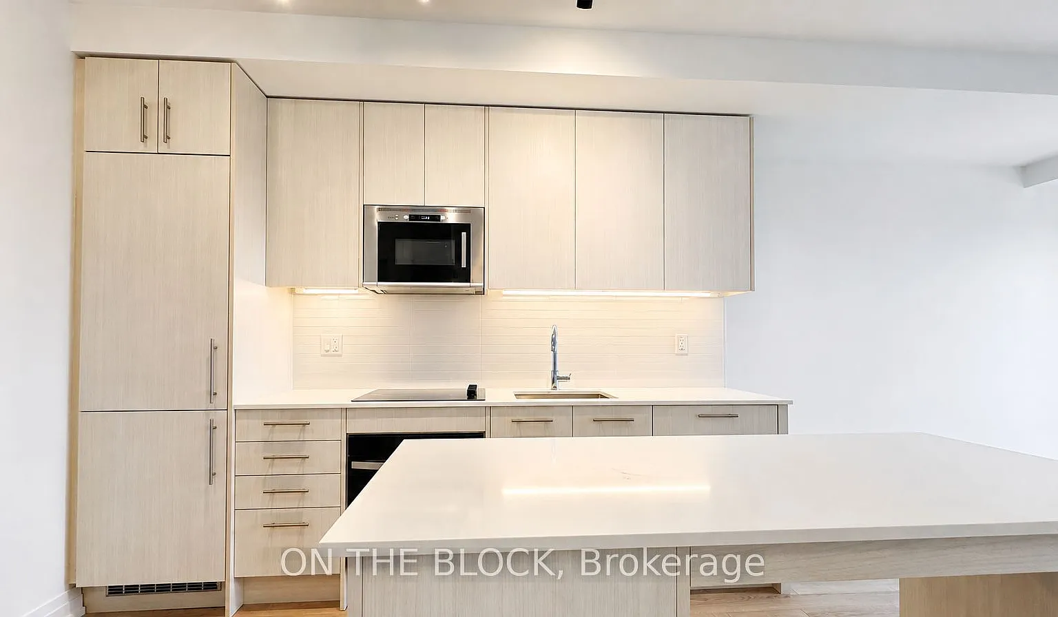 2 bed, $2,250 — Photo 1