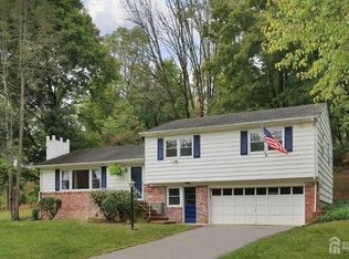 41 Old Croton Rd, Flemington, NJ 08822