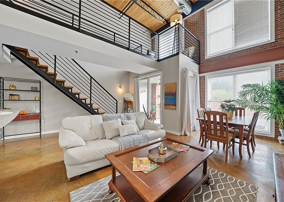 1st image of 1133 Church St SE APT 2