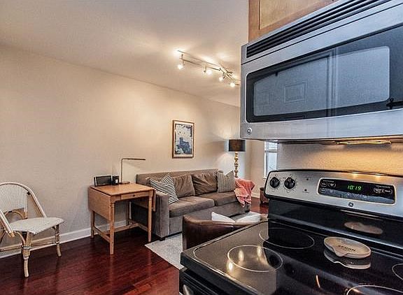 3rd image of 2020 S Congress Ave APT 1214