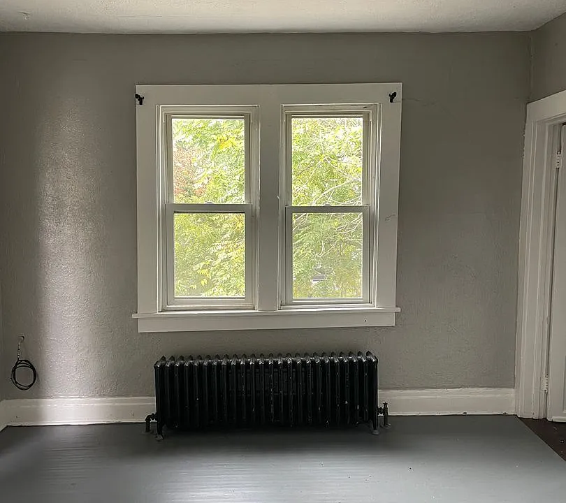 850 West Ave