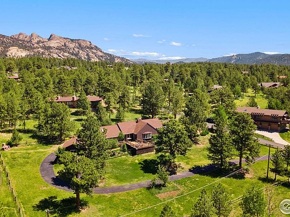 2nd image of 835 Panorama Cir