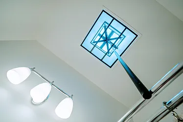 Rented by R New York